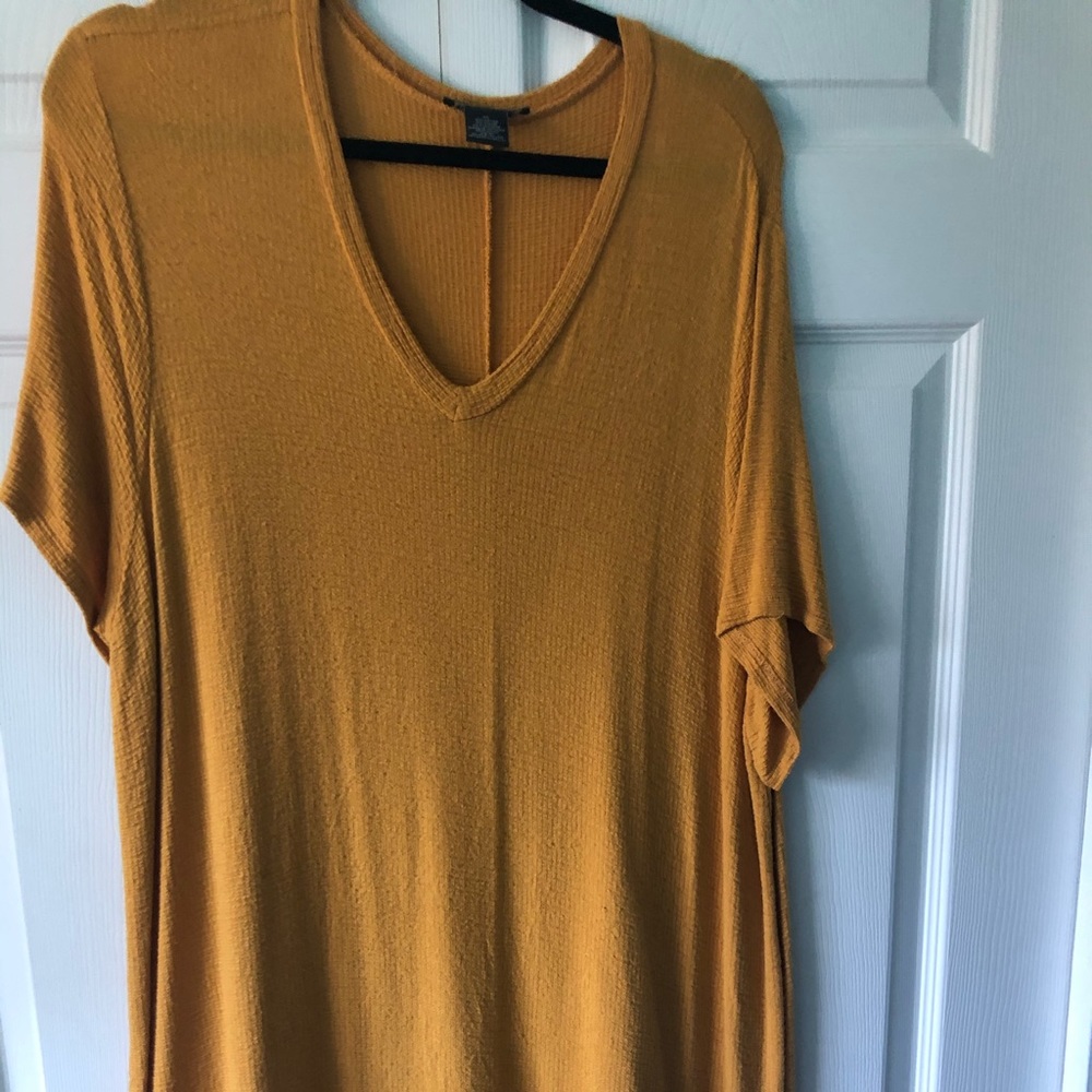 XL Adriana Papell mustard shirt